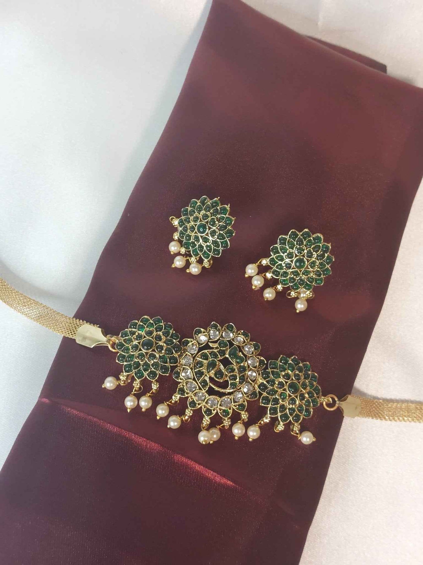 Niharika Choker Set