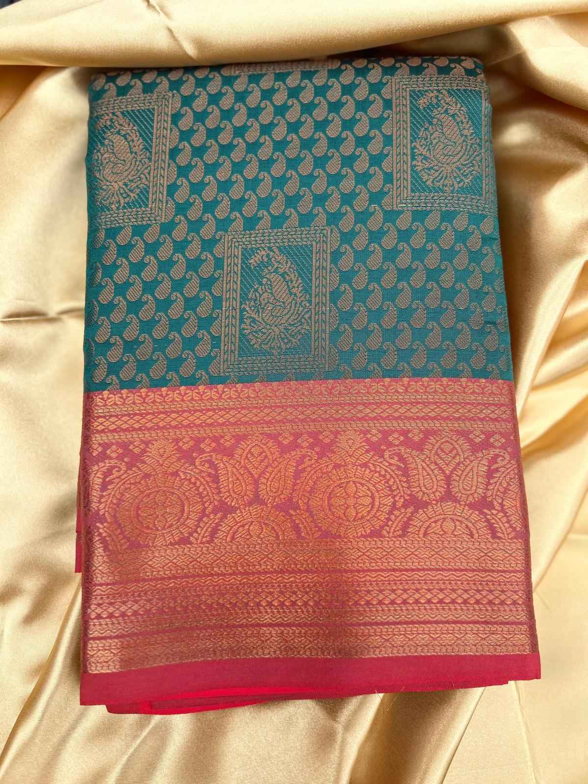 Devika Saree