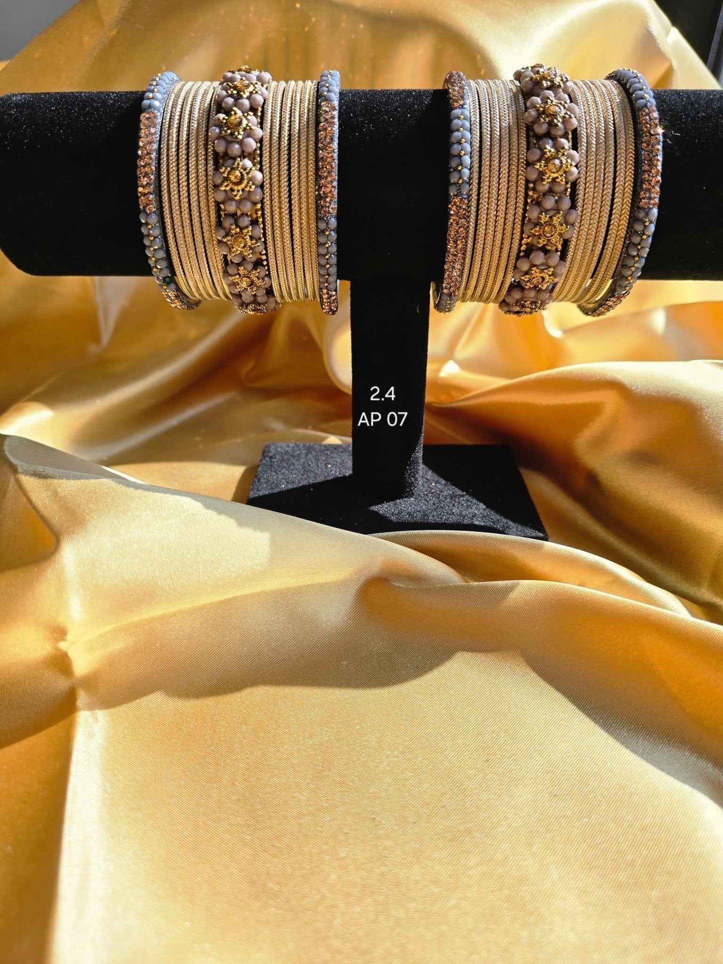 Nikita Bangles