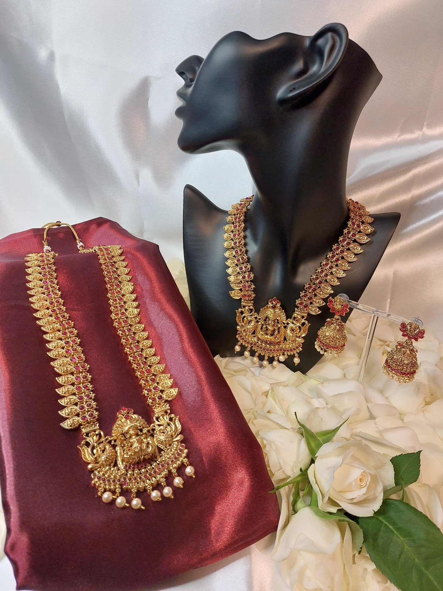 Chitra Aaram