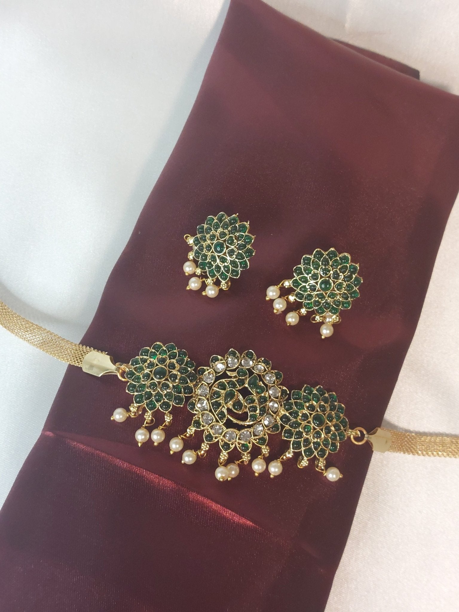 Dark Olive Green Choker set 02
