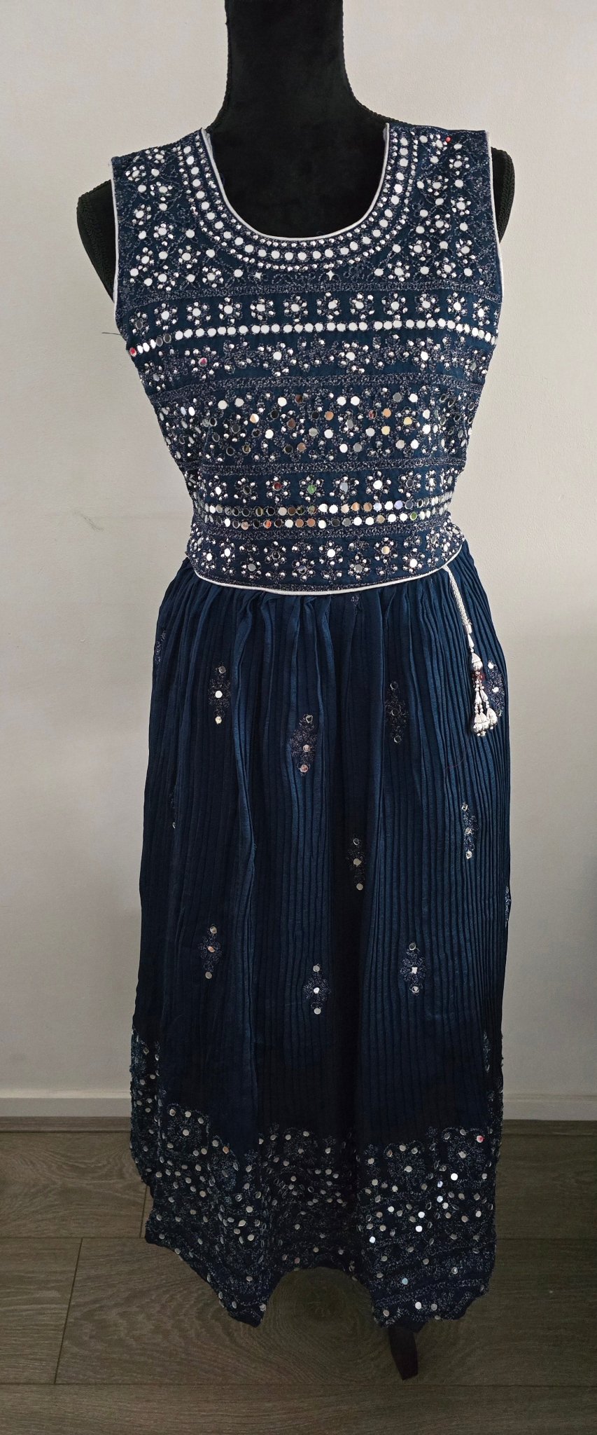Gray Gown blue