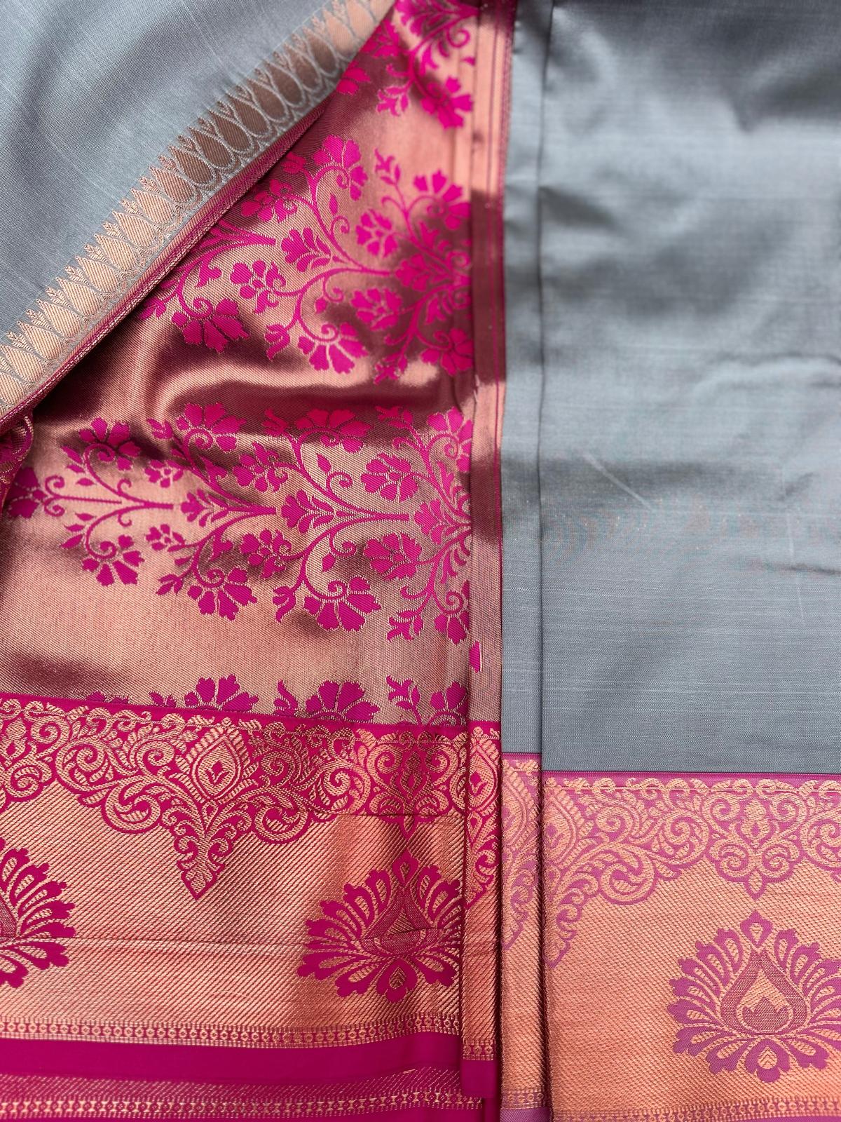 Qamra Saree