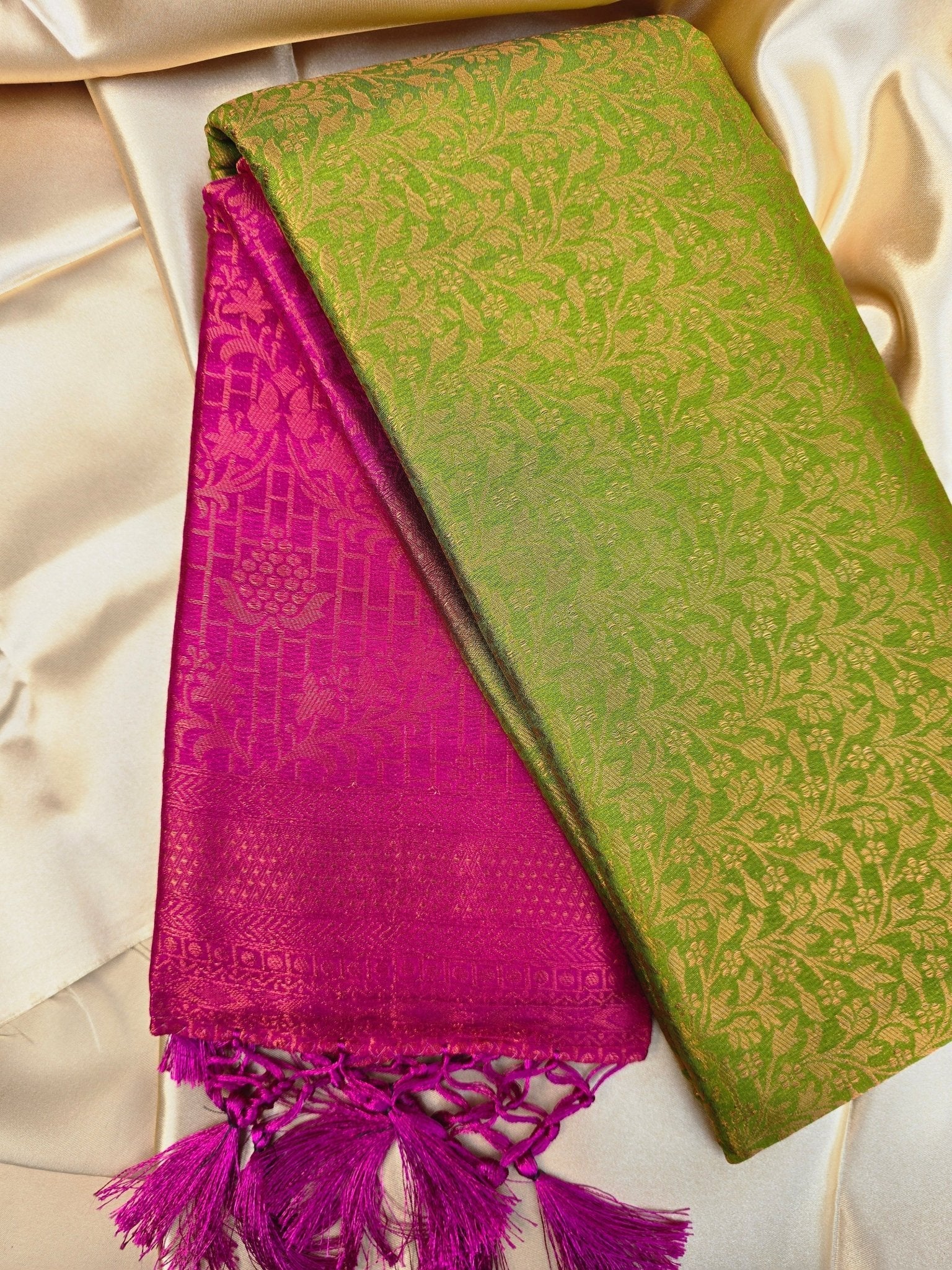 Zeenat Saree
