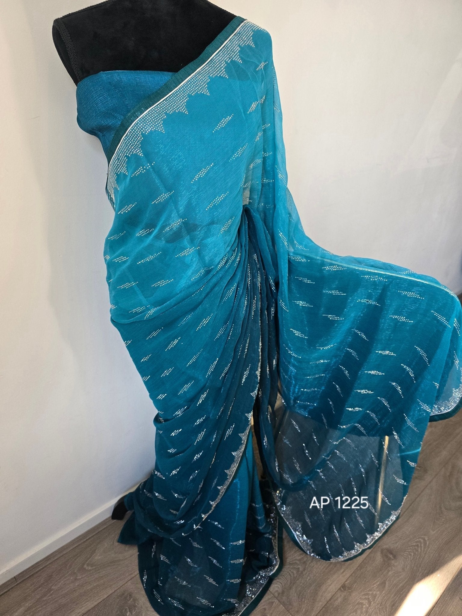 Riya Party Saree