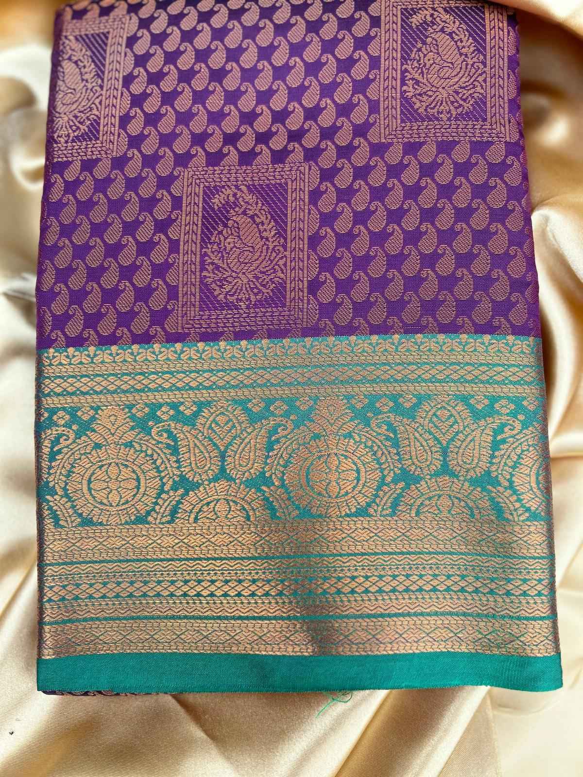 Bhavya Saree
