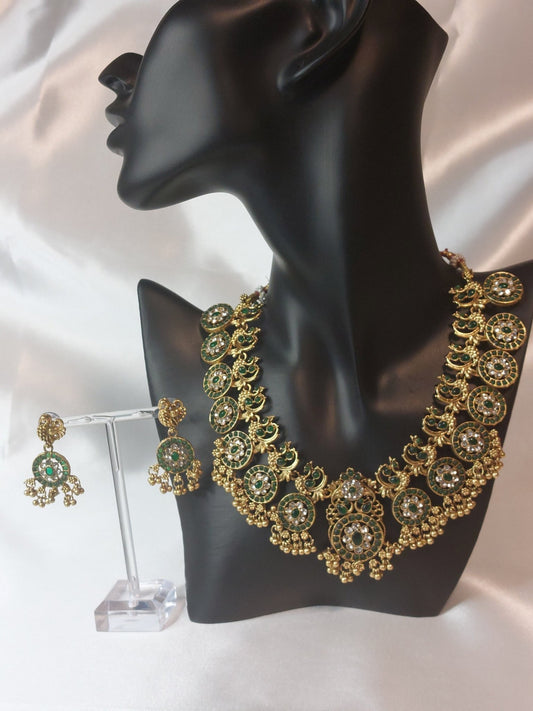 Gray Necklace set 08