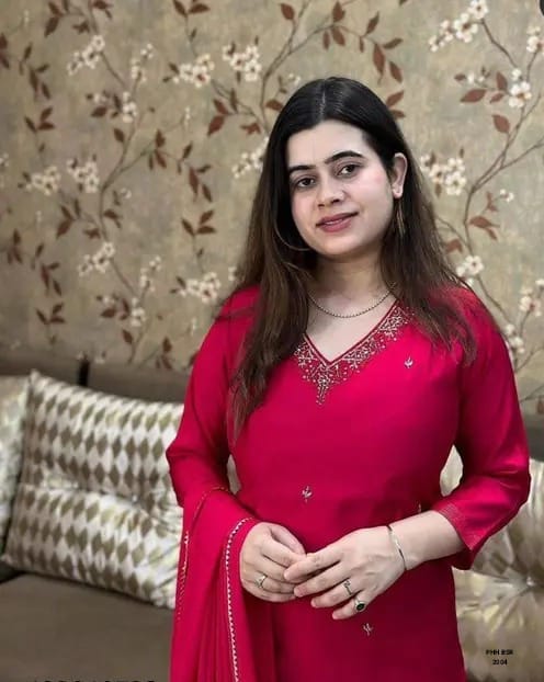 Sarah salwar - AP Collections