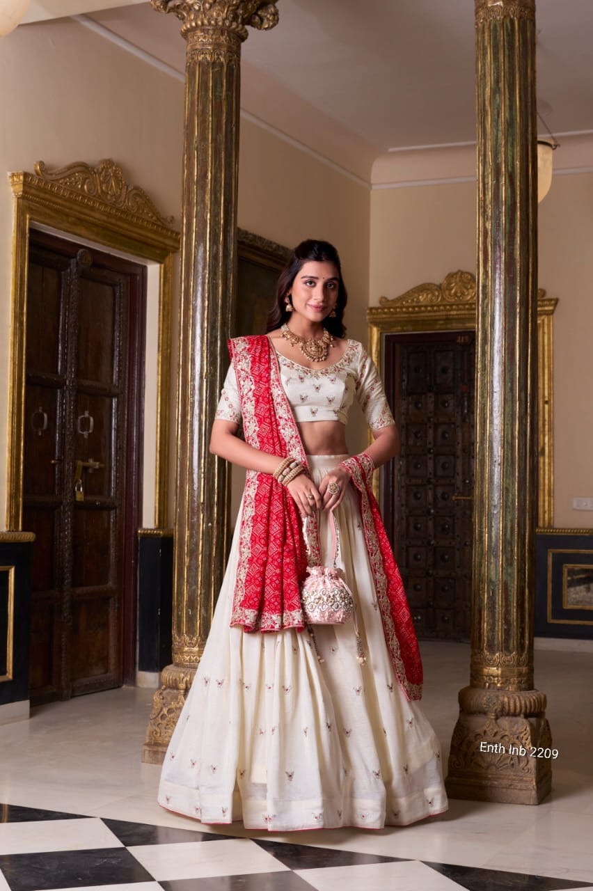 Aparna Lehenga