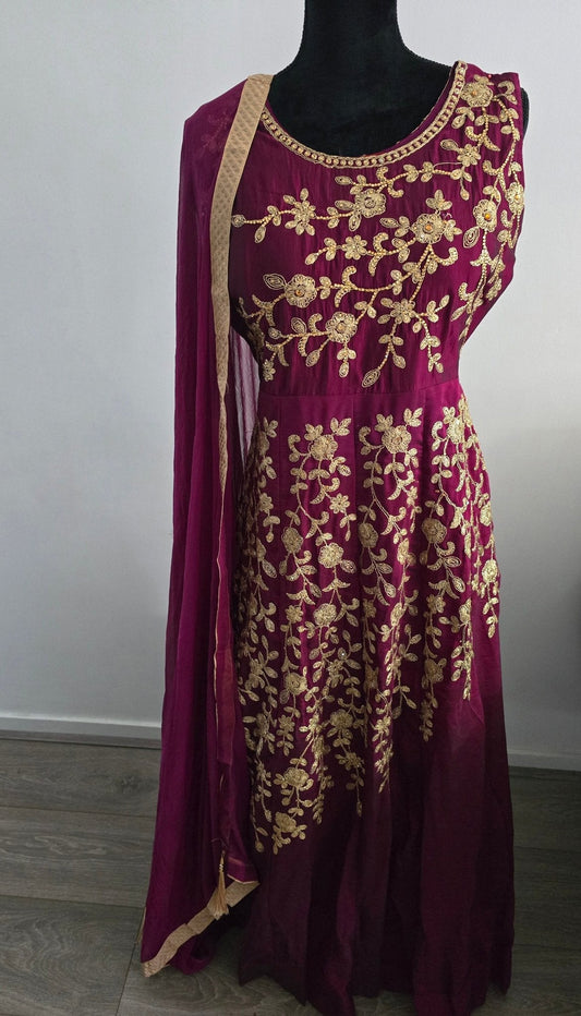 Neha Salwar Suit